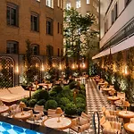 Hotel Sax Paris, Lxr Hotels & Resorts