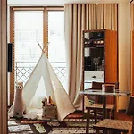 Hotel Sax Paris, Lxr Hotels & Resorts