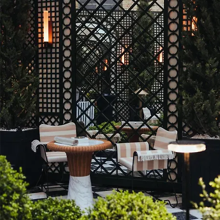 Sax Paris, Lxr & 5* Parigi