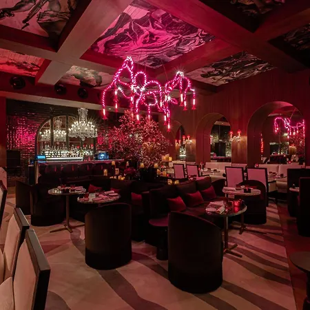 Hotel Sax Paris, Lxr & Parigi