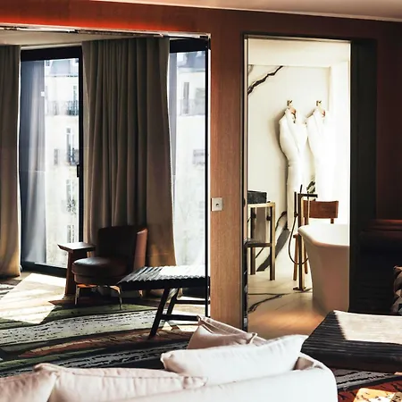 Sax Paris, Lxr & 5* Parigi
