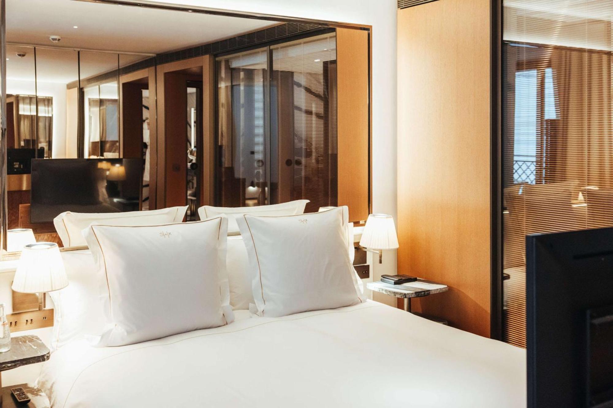 Sax Paris, Lxr & 5* Parigi