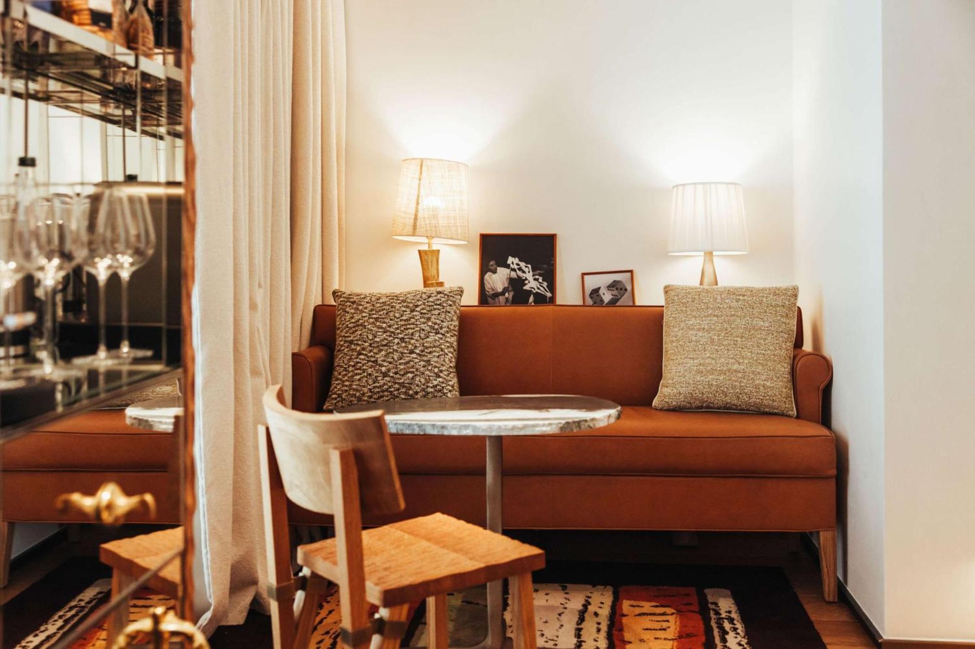 Hotel Sax Paris, Lxr & 5*