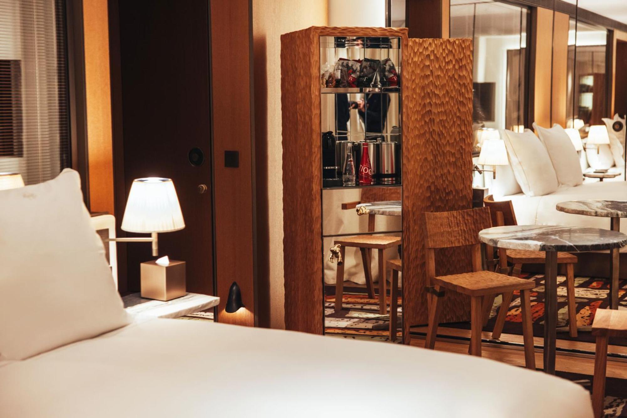 Sax Paris, Lxr & 5* Paris