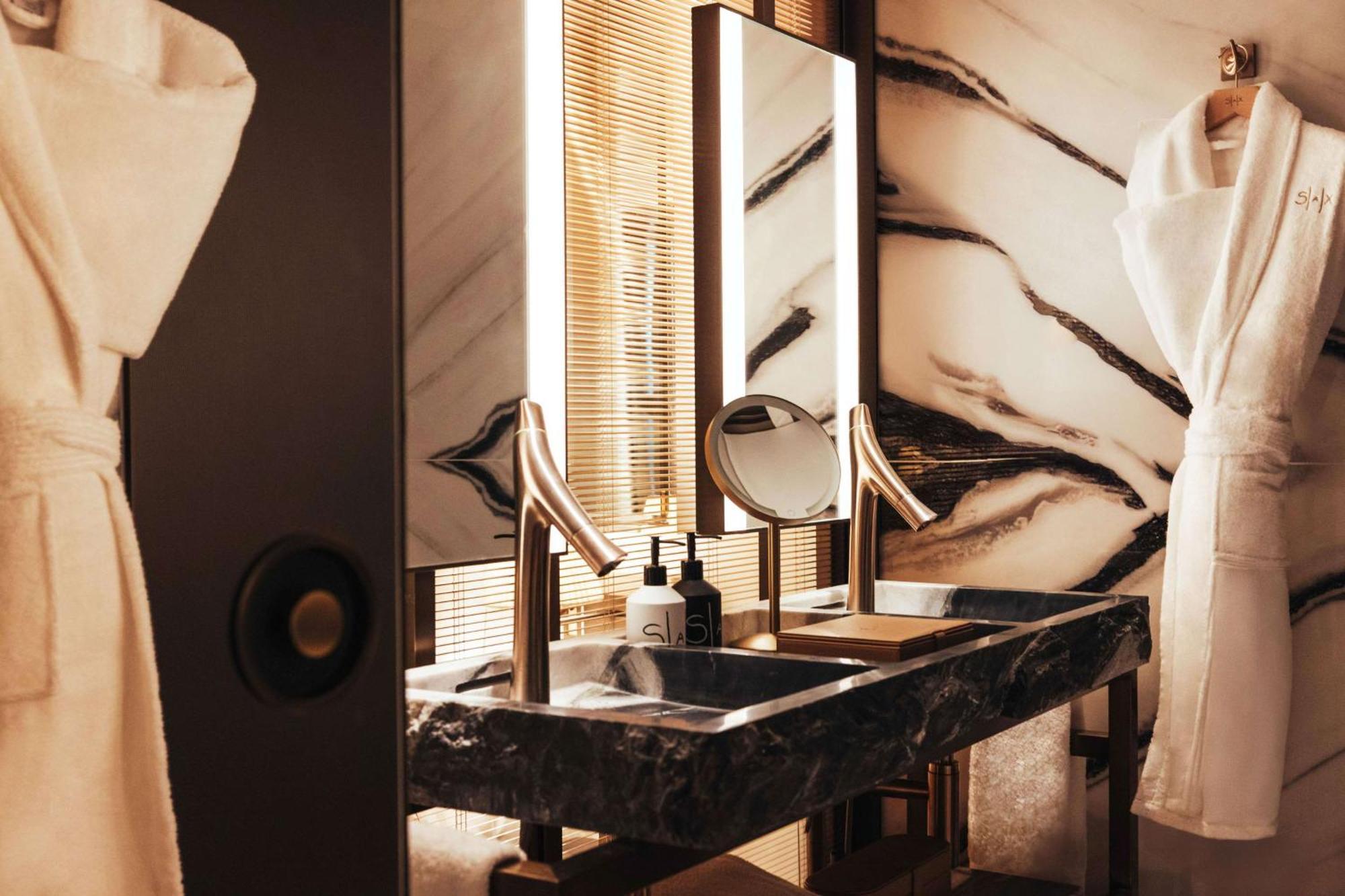 Hotel Sax Paris, Lxr & 5*