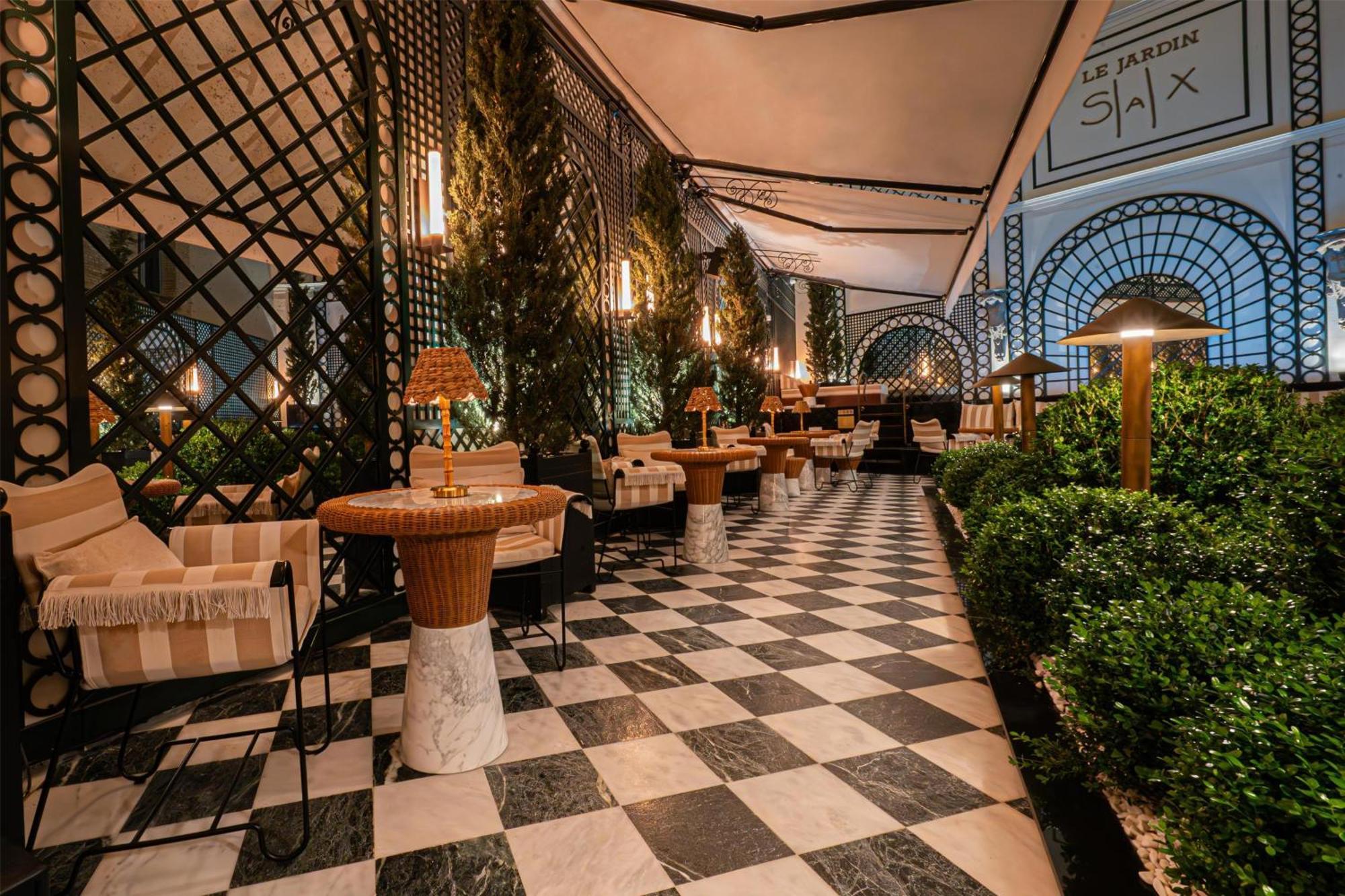 Sax Paris, Lxr & 5* Parigi