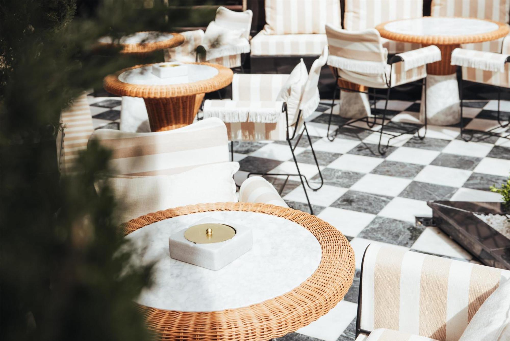 Hotel Sax Paris, Lxr & Parigi