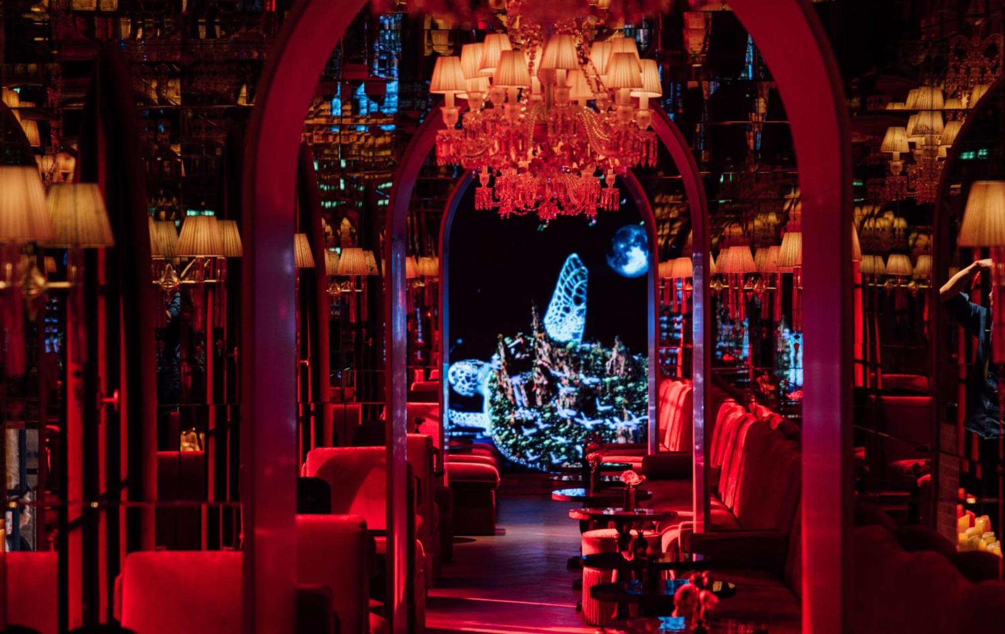 Sax Paris, Lxr & 5* Parigi