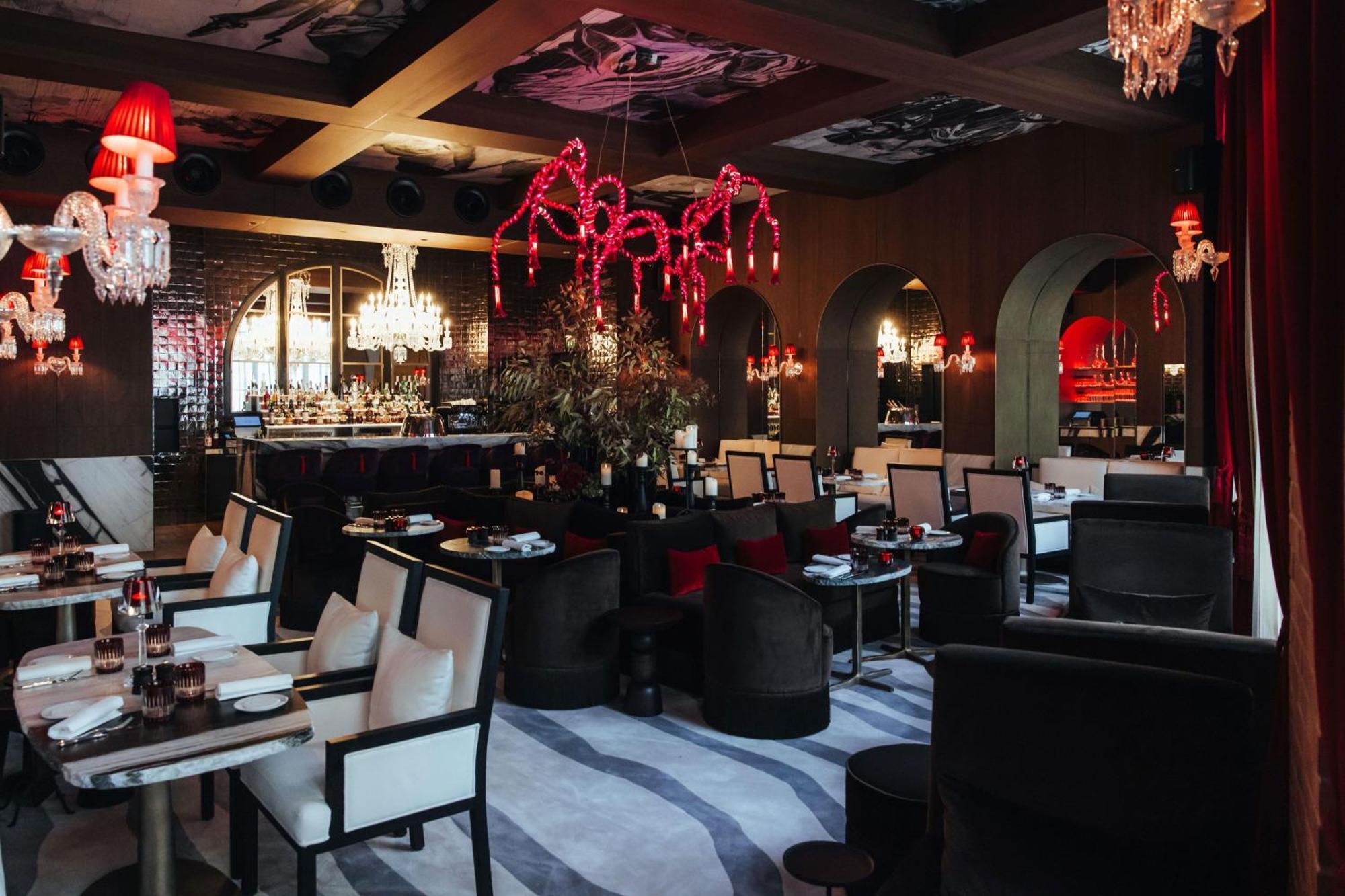 Sax Paris, Lxr & Parigi