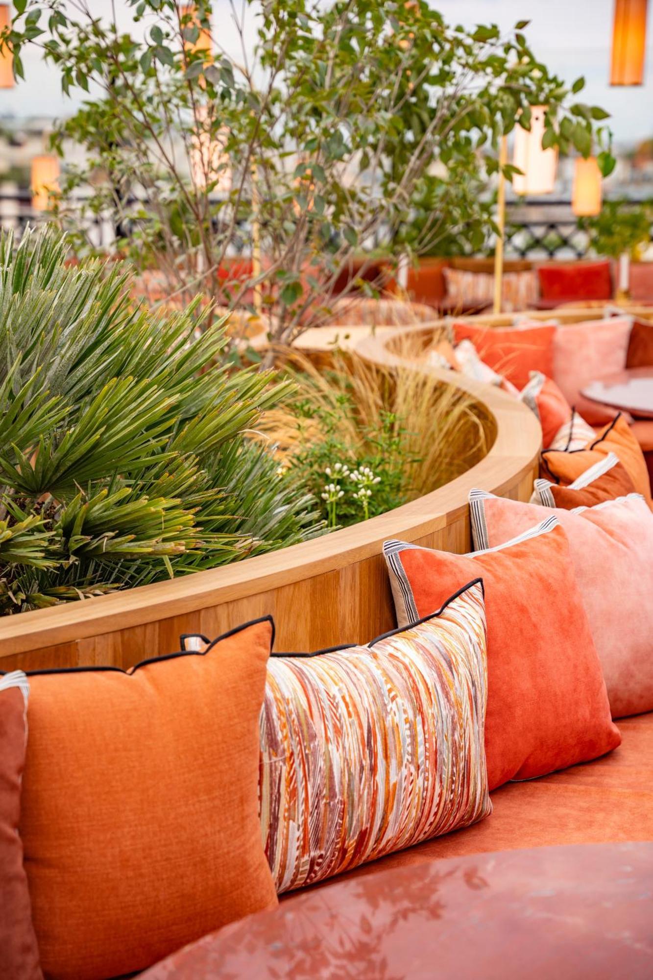 Hotel Sax Paris, Lxr &
