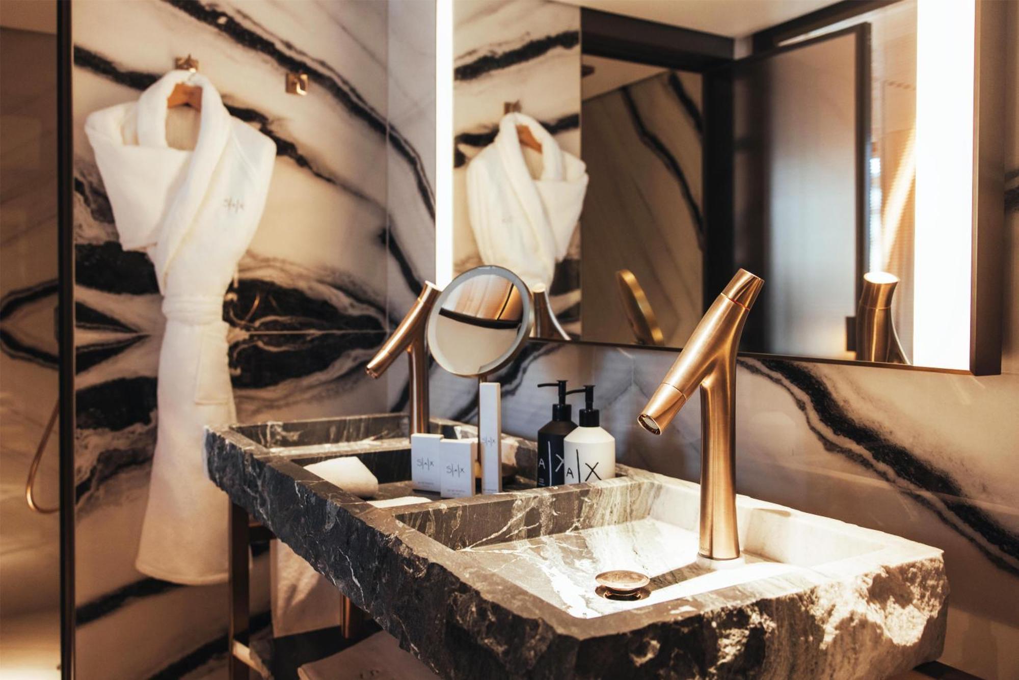 Hotel Sax Paris, Lxr &